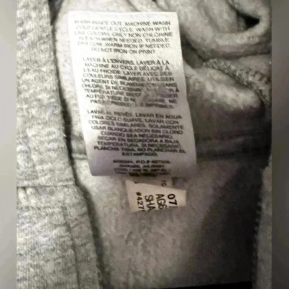 Adidas gray 3-stripe full zip hoodie boys Size 7 Small White Spot On Back - Picture 6 of 6